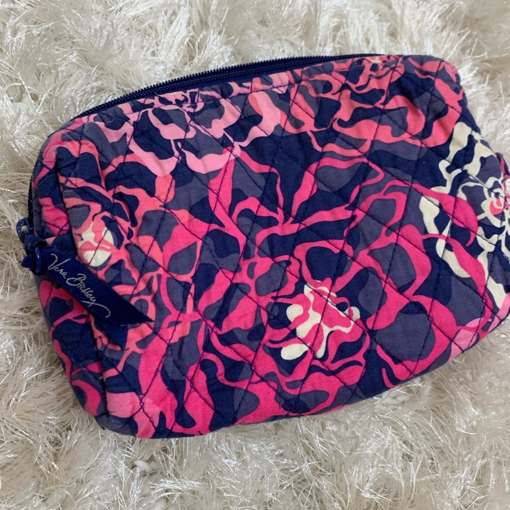 Vera Bradley makeup bag